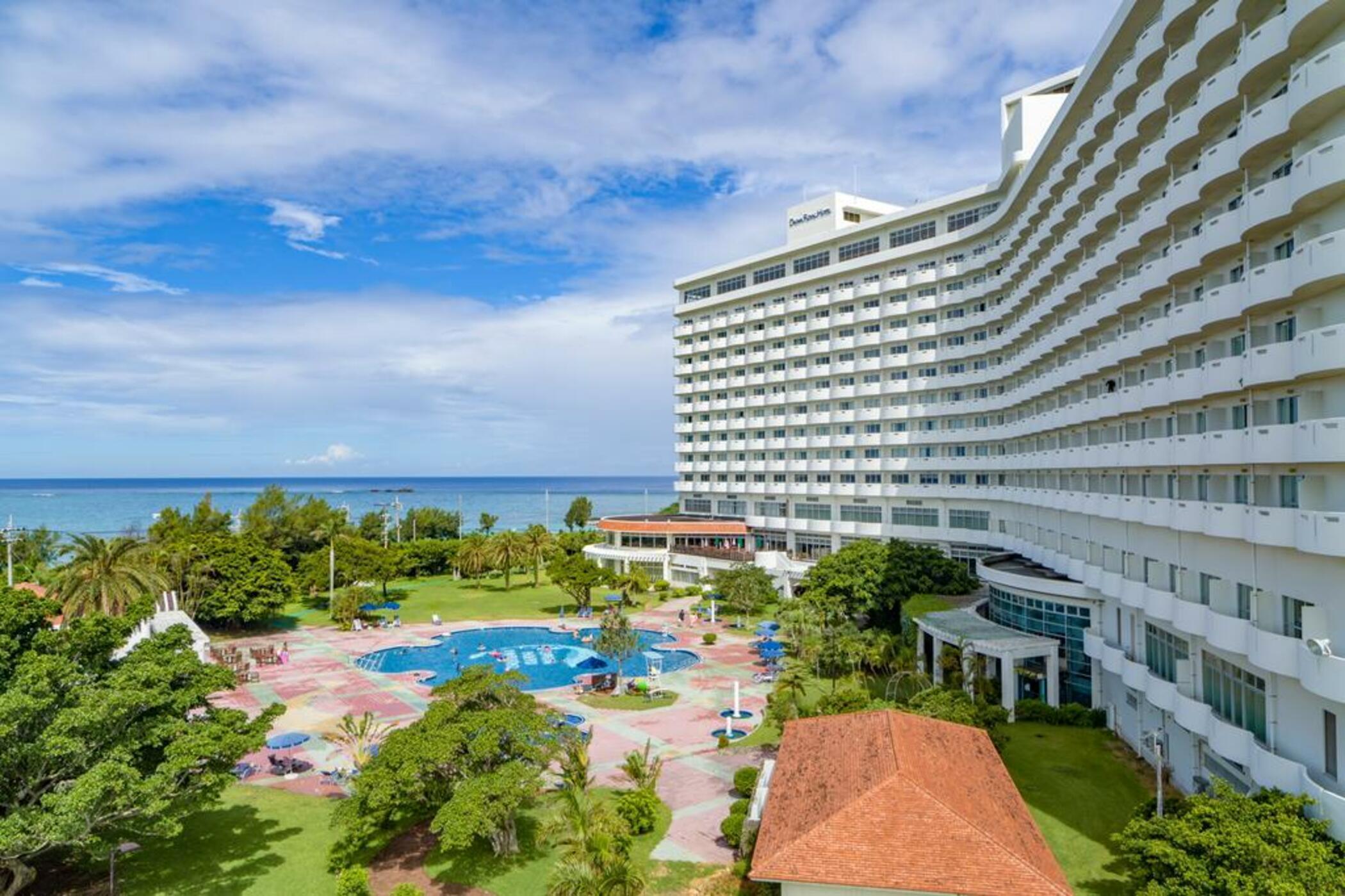 Royal Hotel Okinawa Zanpamisaki Йомітан Екстер'єр фото